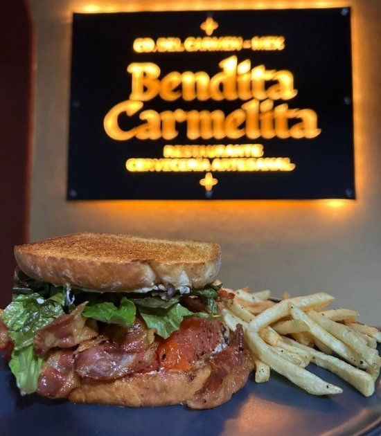 Cerveceria-y-Cocina-Bendita-Carmelita